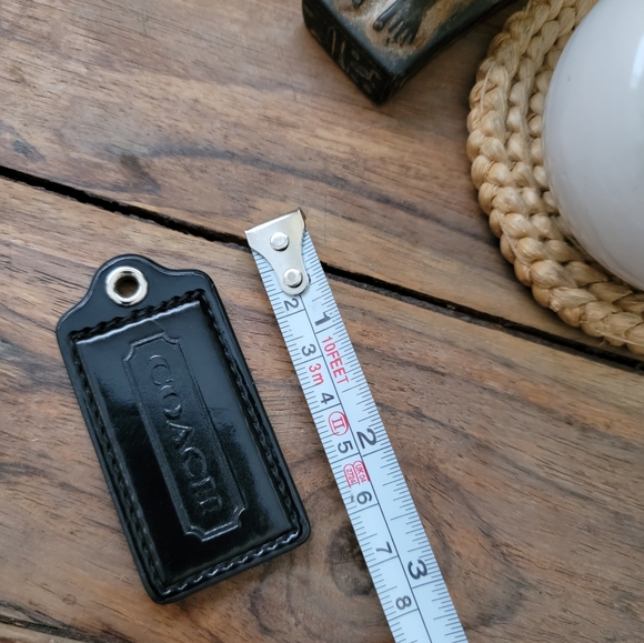 NWOT coach black hang tag bag charm keychain pendant - Picture 4 of 4
